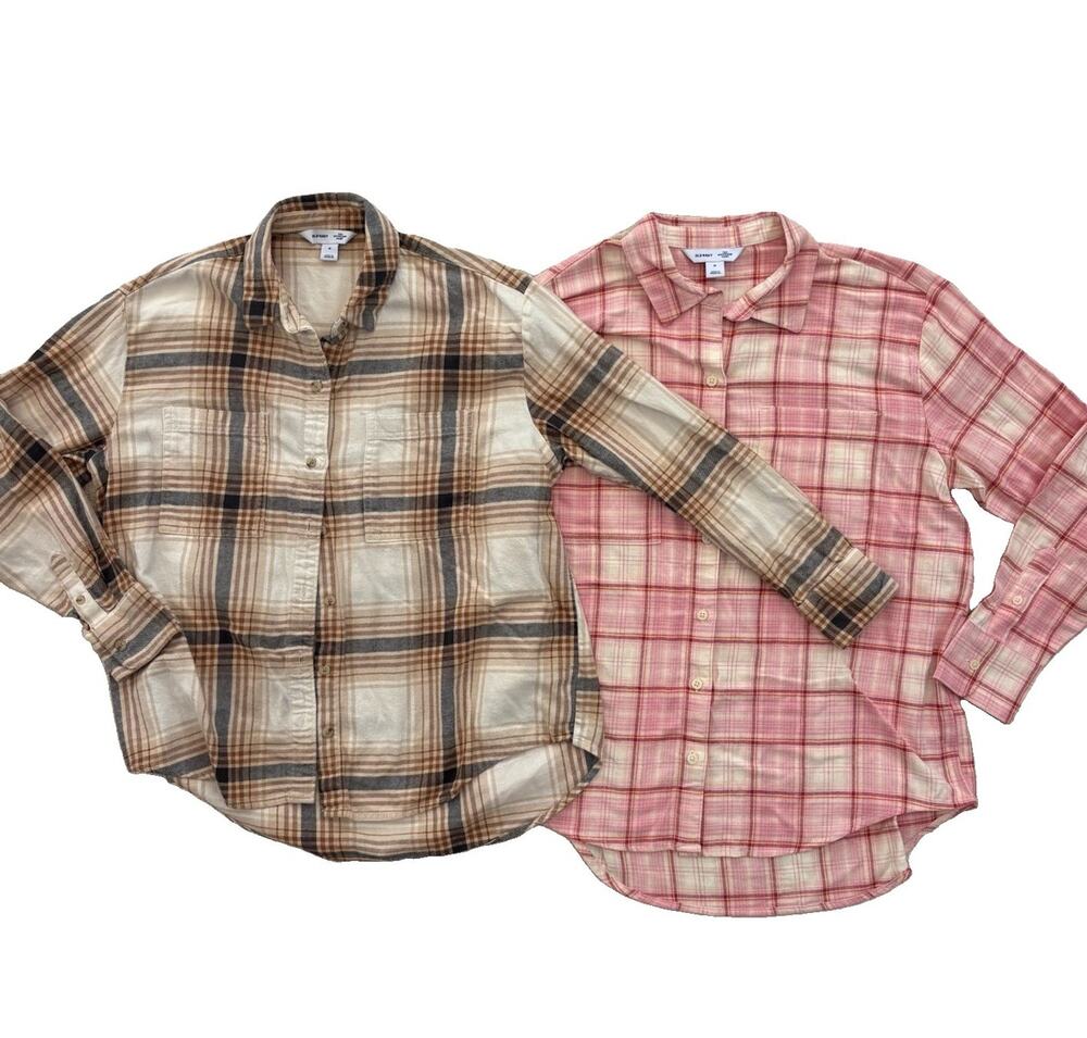 Old Navy Lot Of 2 Flannels The Boyfriend Shirt Women’s Size Medium Plaid Normcor